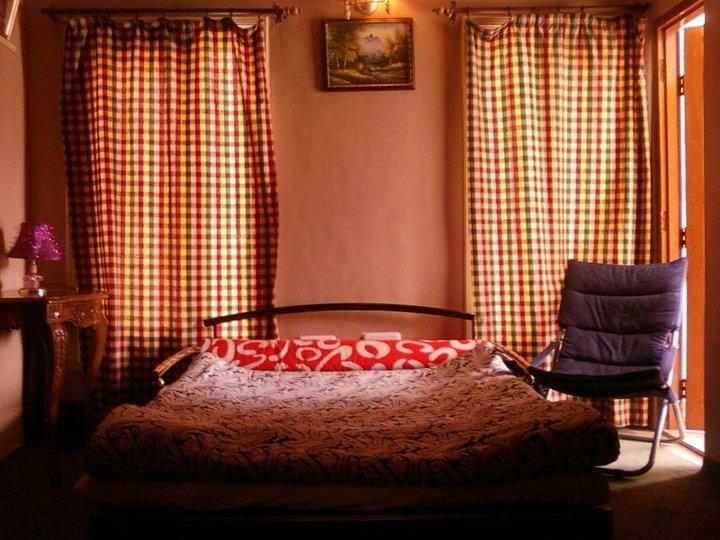 Asif Guest House Srīnagar 객실 사진
